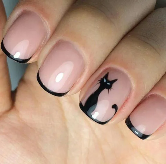 Γίνε ένα Halloween girl υιοθετώντας τα πιο spooky nail trends του '22