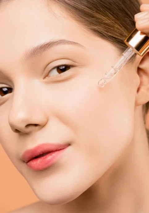 Skin Cycling: Το beauty trend που έχει γίνει viral στο TikTok «σώζει» την επιδερμίδα σου