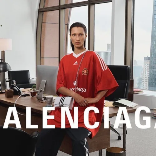 Η συνεργασία Balenciaga και Adidas είναι εδώ και ήδη ξεπουλάει