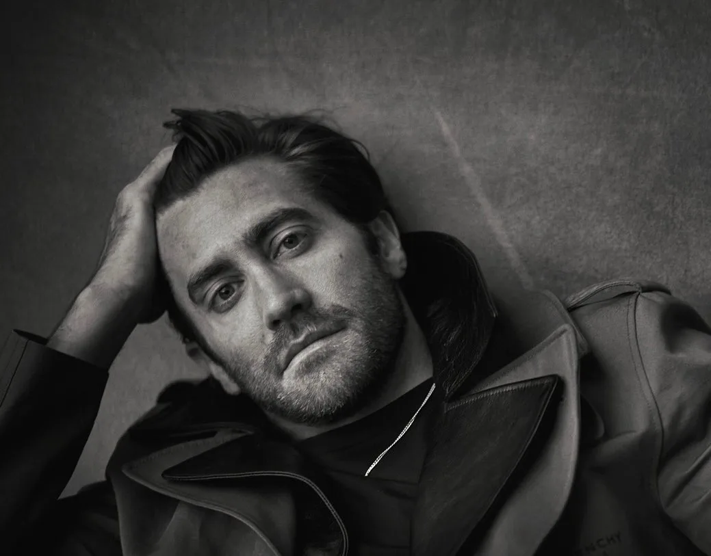 Ο Jake Gyllenhaal αποκαλύπτει ότι οι ερωτικές σκηνές με την Jennifer Aniston ήταν μαρτύριο