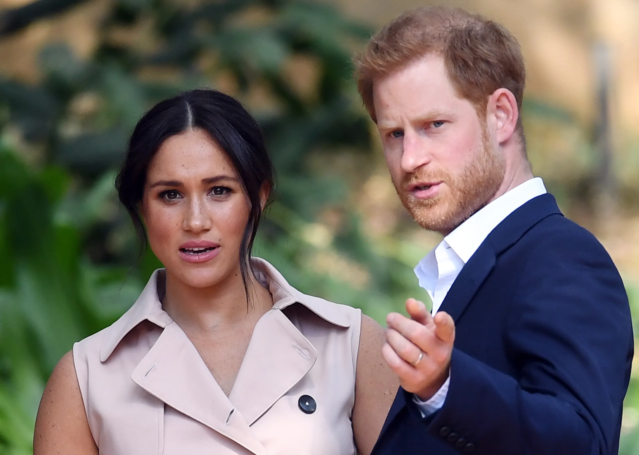 «Harry & Meghan»: Η αποβολή της Meghan Markle, οι αυτοκτονικές τάσεις και ο φόβος για τη ζωή τους