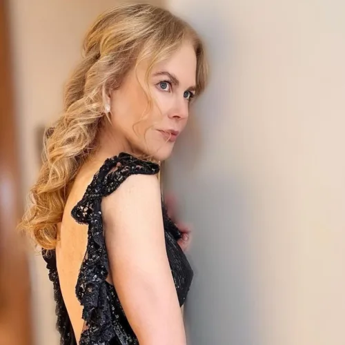 Κάνε το πιο stylish & glamorous hairdo μόνο με έναν φιόγκο όπως η Nicole Kidman