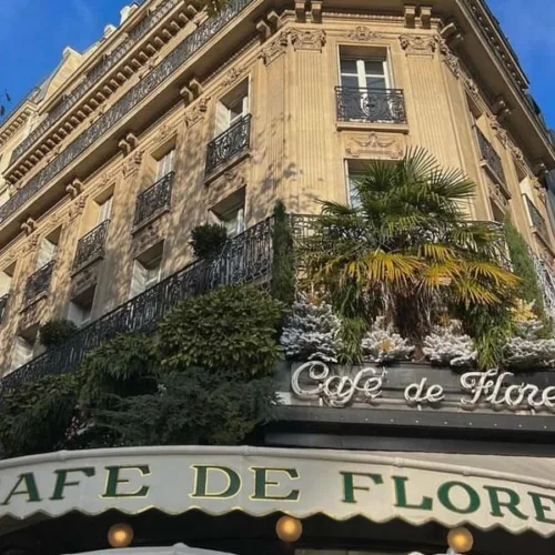 Tο Café de Flore Paris official