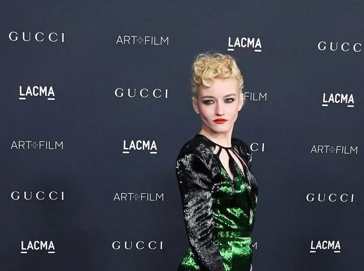 Julia Garner