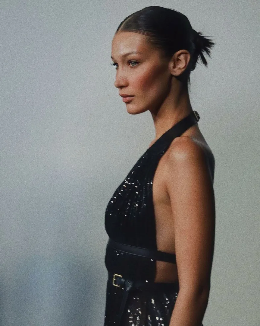 BELLA HADID 