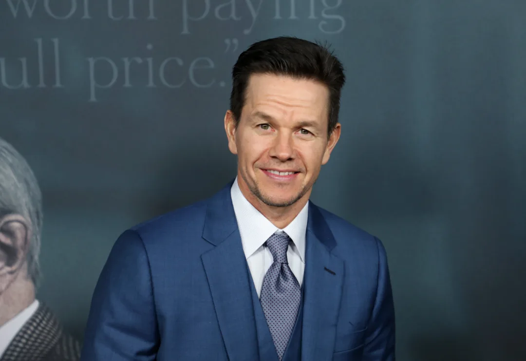 MARK WAHLBERG 