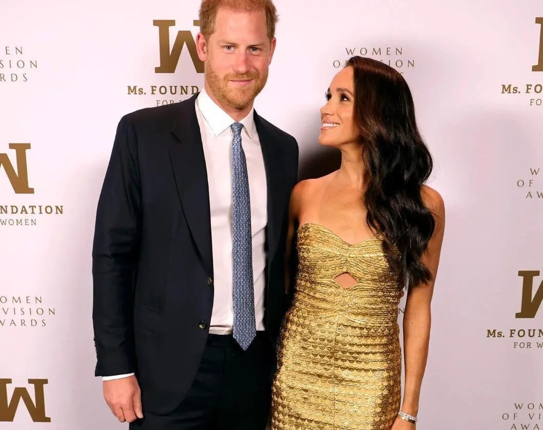 HARRY & MEGHAN