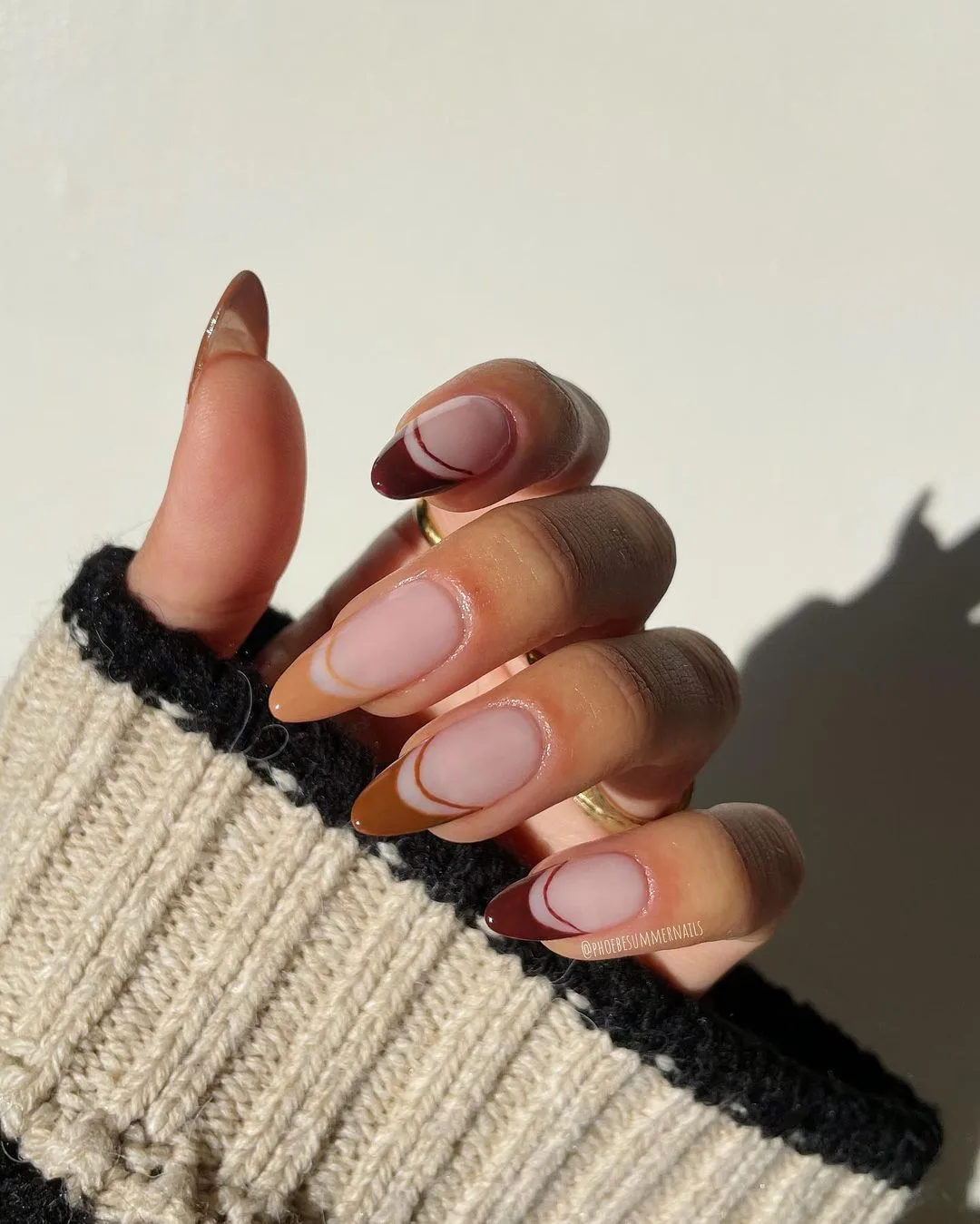 Latte nails: Το manicure trend που θα ερωτευτείς αυτό το φθινόπωρο