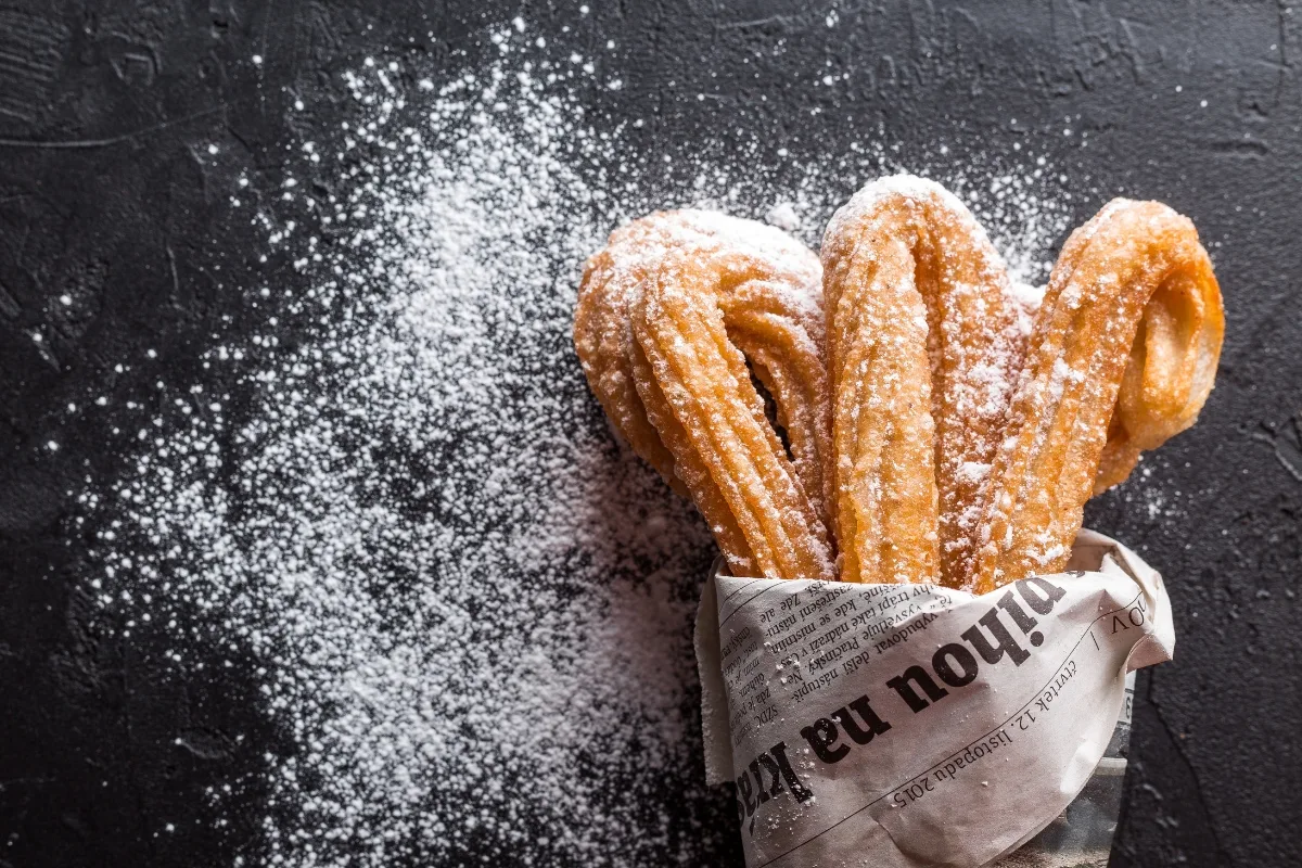 Churro bites: Η συνταγή για να φτιάχνεις μόνη σου τις μεξικάνικες μπουκίτσες-απόλαυσης