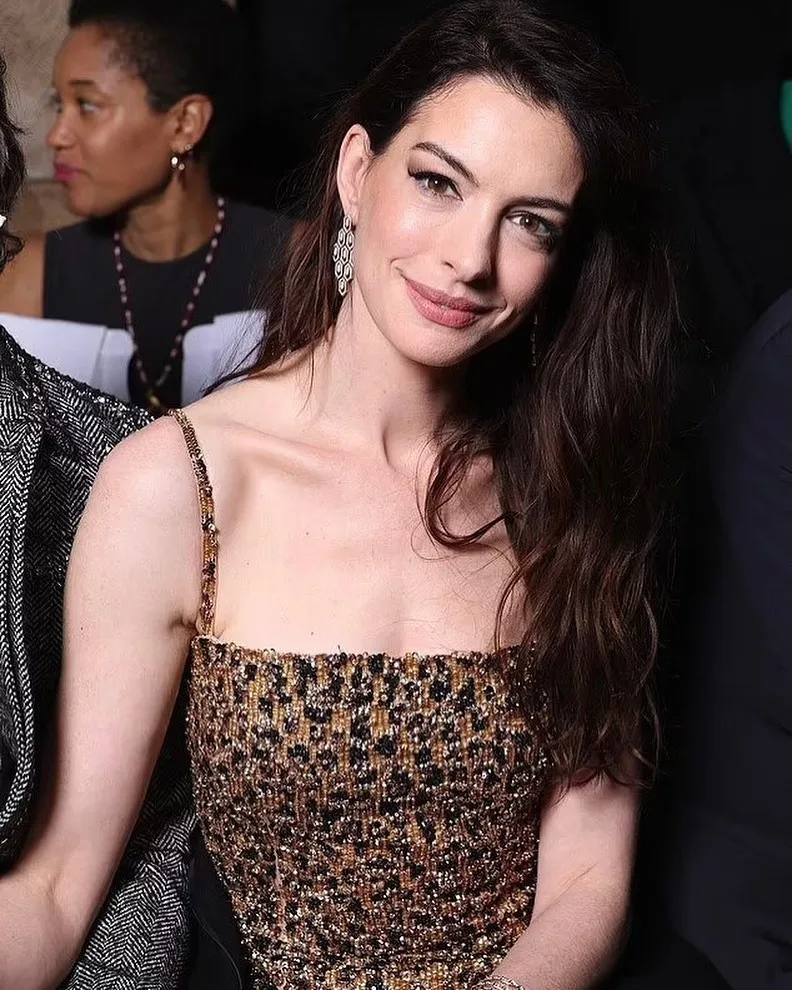 Anne Hathaway