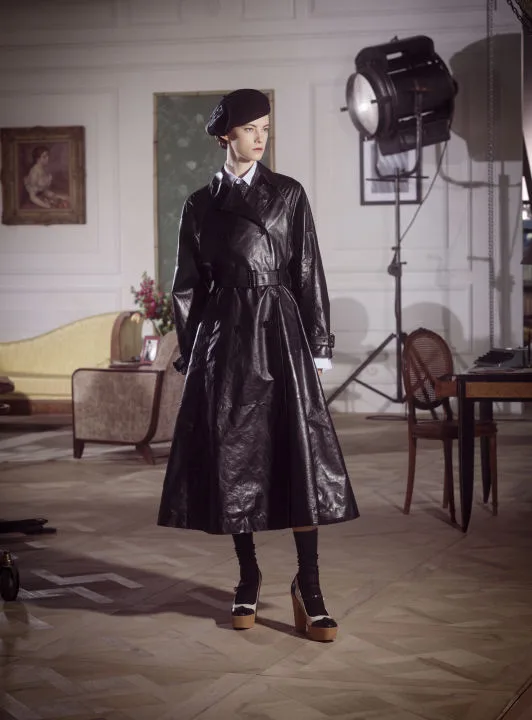 Η Dior Women's Pre-fall 2024 είναι ωδή στο μοναδικό στυλ της Marlene Dietrich