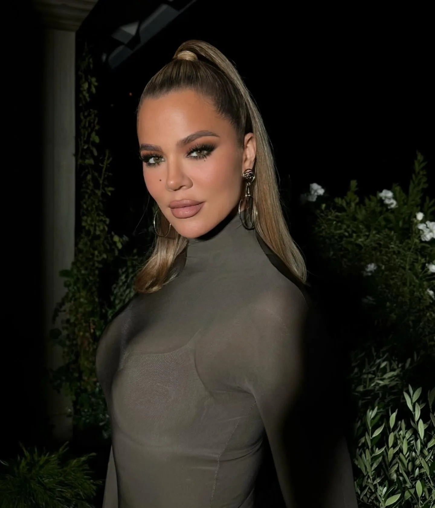 Η Khloe Kardashian στα χνάρια της Kim και της Kylie λανσάρει μια νέα σειρά αρωμάτων