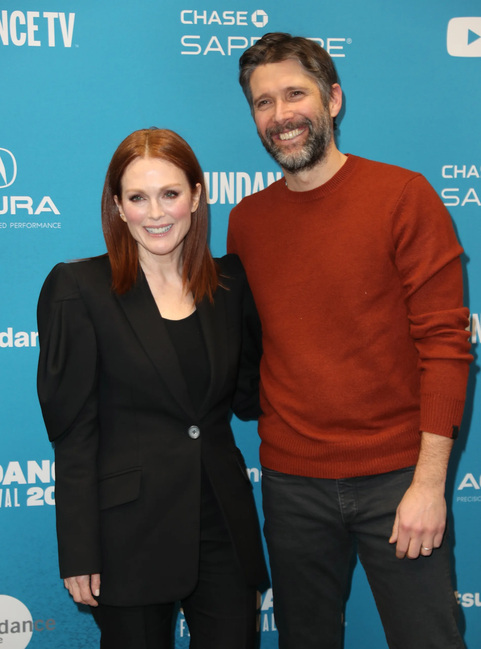 Μετά από 20 χρόνια έγγαμου βίου η Julianne Moore αποκάλυψε το μυστικό για έναν ευτυχισμένο γάμο