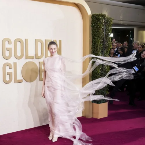 Golden Globes 2024 Red Carpet: Η τάση«Quiet Luxury» και τα «γοργονέ» φορέματα επικράτησαν