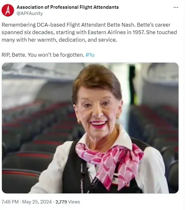 Η Bette Nash, η μακροβιότερη αεροσυνοδός στον κόσμο, έφυγε από τη ζωή στα 88 της