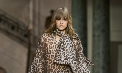 Feminine γραμμές, animal print και boho διάθεση θα επικρατήσουν το ερχόμενο φθινόπωρο