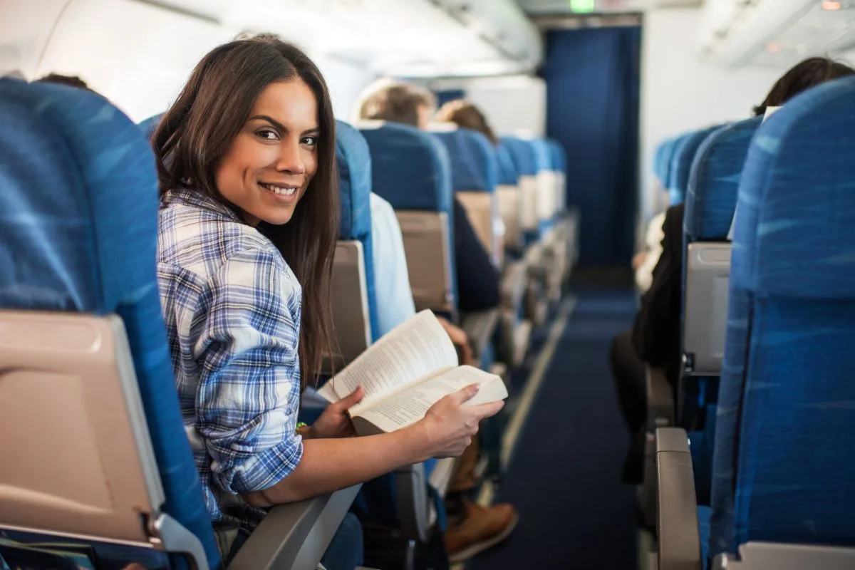6 τρόποι για να καταπολεμήσεις τις φοβίες σου με το αεροπλάνο
