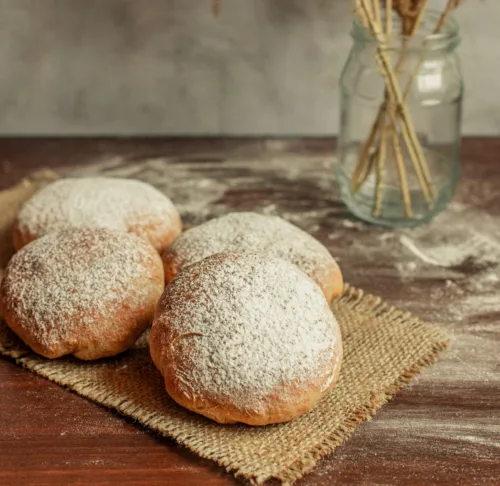 H πιο νόστιμη ζύμη για γλυκά και αλμυρά donut φούρνου