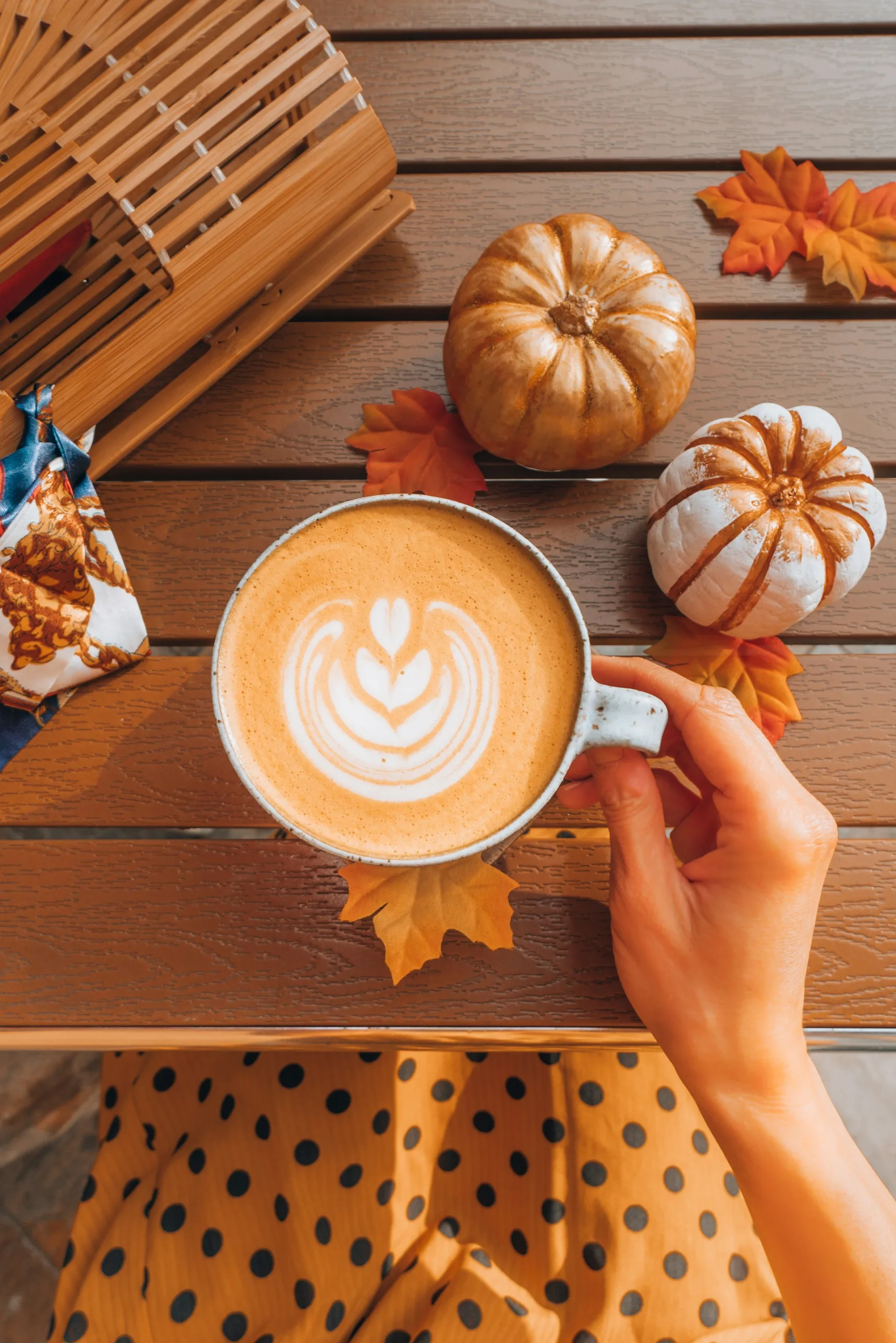 7 μυστικά για να κάνεις το Pumpkin Spice Latte σου πιο υγιεινό για το έντερο χωρίς να θυσιάσεις τη γεύση