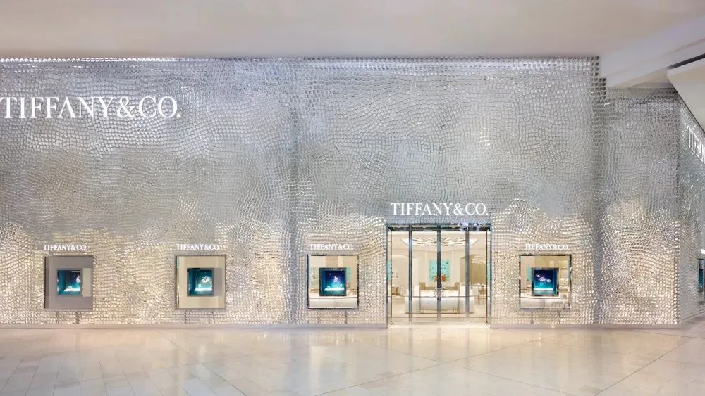 Η Tiffany & Co. επανασχεδιάζει το τεραστίων διαστάσεων κατάστημά της στο Τορόντο