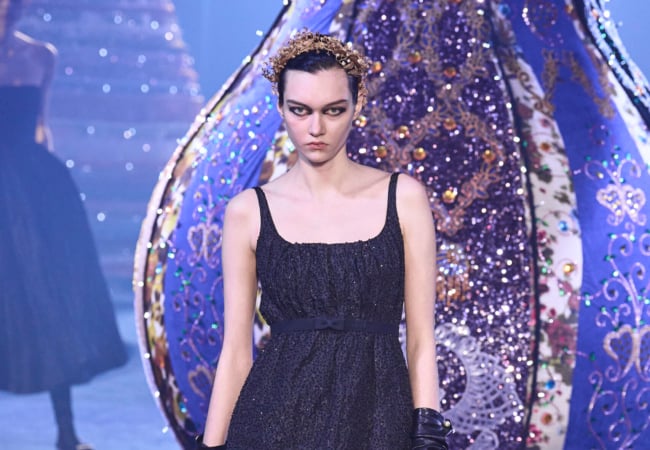 Beatniks και μπερέδες παρουσιάστηκαν στο fashion show FW'23 του Christian Dior