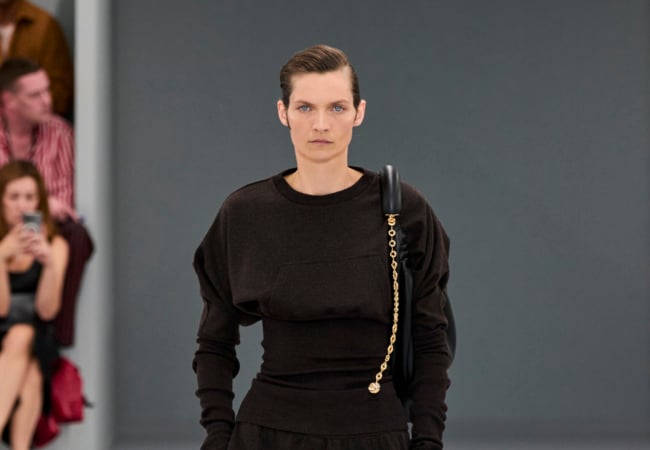 Loewe, Valli, Beckham, Coperni: 4 show με ένα κοινό παρονομαστή, την πρακτικότητα