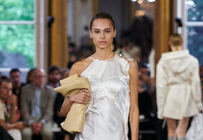 Loewe, Valli, Beckham, Coperni: 4 show με ένα κοινό παρονομαστή, την πρακτικότητα