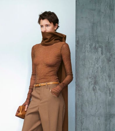 Η κομψή σύνθεση του Philosophy di Lorenzo Serafini για την Pre-Fall '24 εμπνευσμένη από τα '90s