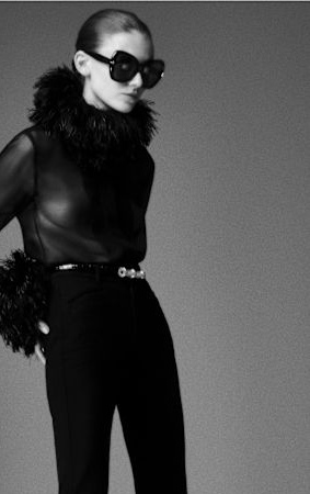 Tom Ford Resort '25: Μια συλλογή που συνδυάζει την κλασική αίγλη με μια μοντέρνα και προκλητική πινελιά