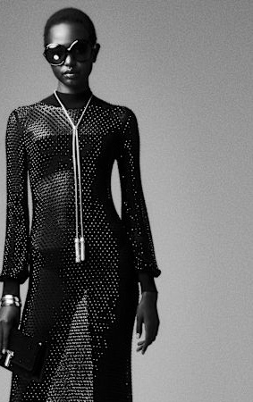 Tom Ford Resort '25: Μια συλλογή που συνδυάζει την κλασική αίγλη με μια μοντέρνα και προκλητική πινελιά