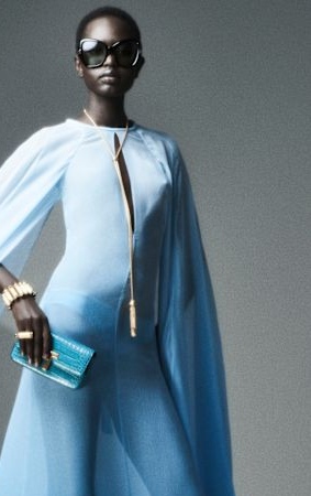 Tom Ford Resort '25: Μια συλλογή που συνδυάζει την κλασική αίγλη με μια μοντέρνα και προκλητική πινελιά