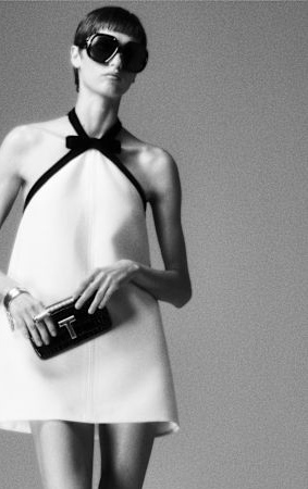 Tom Ford Resort '25: Μια συλλογή που συνδυάζει την κλασική αίγλη με μια μοντέρνα και προκλητική πινελιά