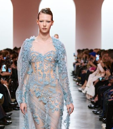 Elie Saab HC SS'25: Ένας χορός κομψότητας και αναγέννησης