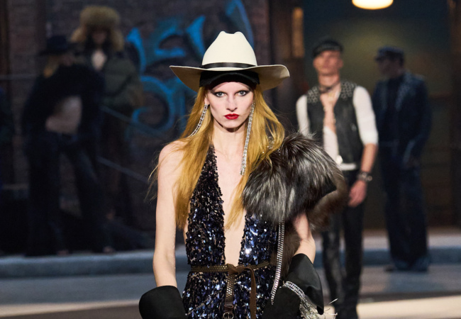 Dsquared2 FW '25: 30 χρόνια προκλητικής μόδας και ατρόμητου στυλ