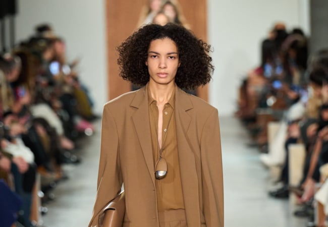 Michael Kors FW '25: Ευελιξία και λειτουργικότητα για όλες τις εποχές