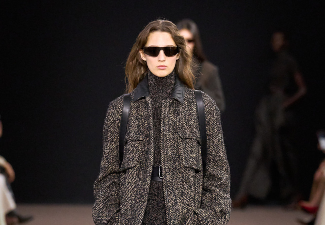 Max Mara FW '25: Η νέα ατρόμητη ρομαντική ηρωίδα