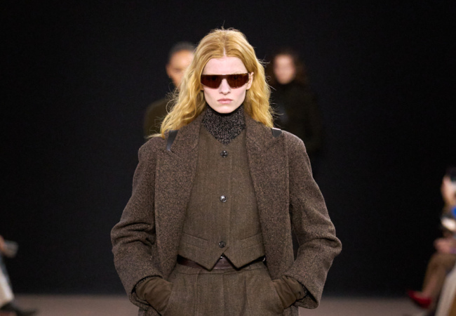 Max Mara FW '25: Η νέα ατρόμητη ρομαντική ηρωίδα