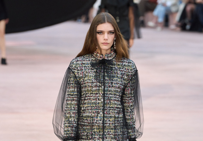 Chanel FW '25: Μετάβαση στη νέα εποχή του Matthieu Blazy