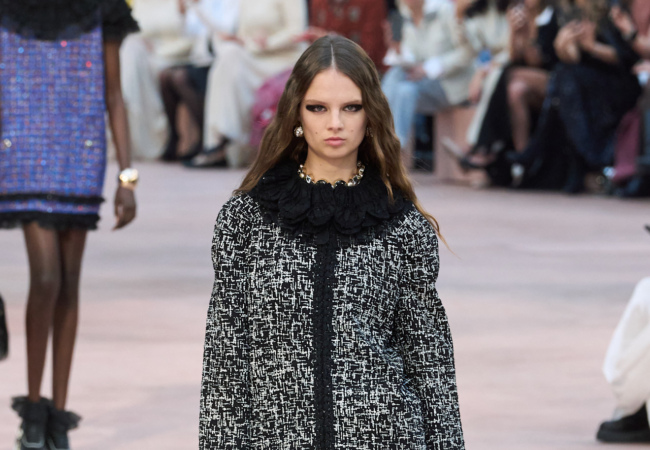 Chanel FW '25: Μετάβαση στη νέα εποχή του Matthieu Blazy