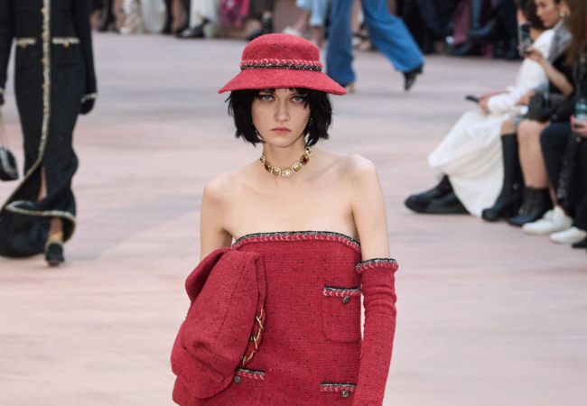 Chanel FW '25: Μετάβαση στη νέα εποχή του Matthieu Blazy