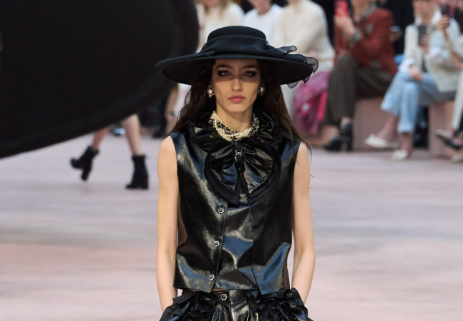 Chanel FW '25: Μετάβαση στη νέα εποχή του Matthieu Blazy