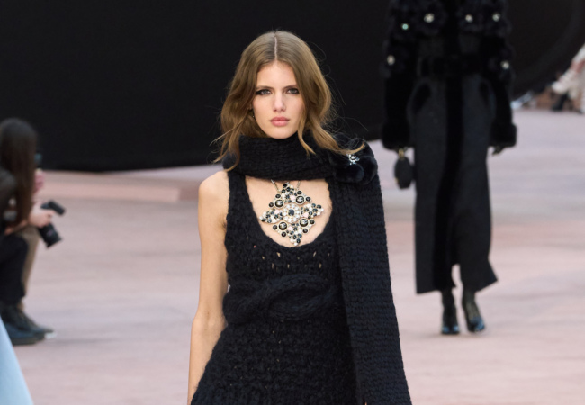 Chanel FW '25: Μετάβαση στη νέα εποχή του Matthieu Blazy